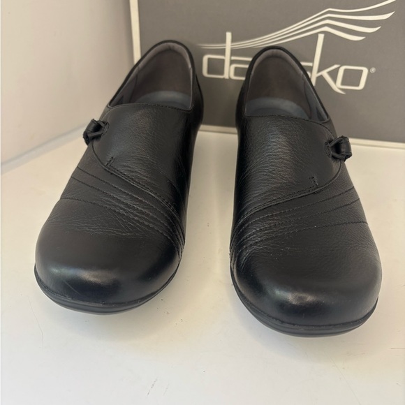 Dansko Shoes - Dansko Women’s  Black Slip-On Loafers with adjustable strap